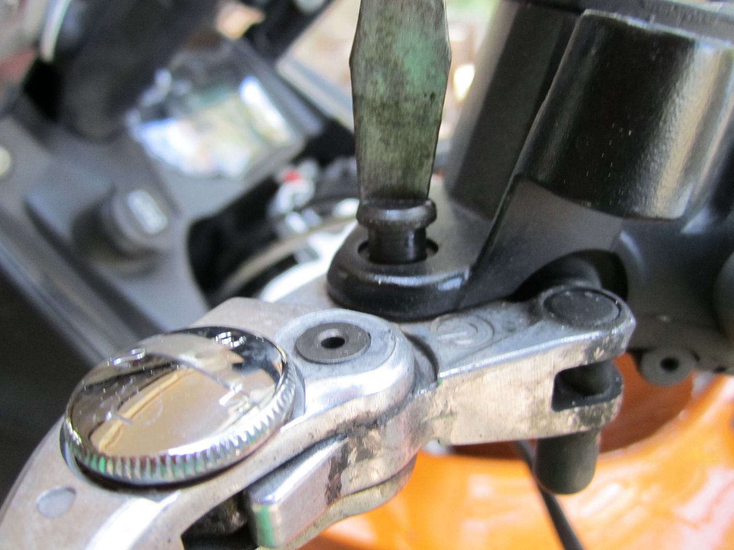 Hydraulic Clutch Adjustment for Stelvio and Others, Better Shifting GuzziTech Forums